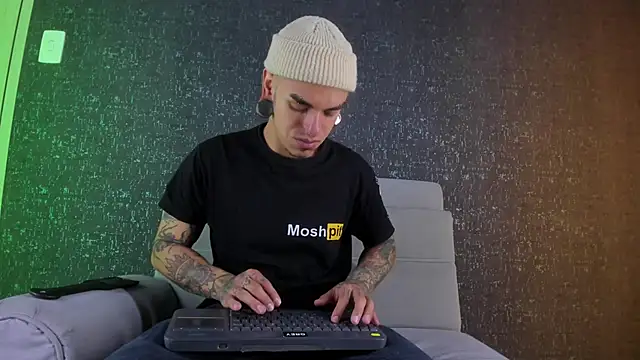 kaletattoo online show from March 2025 03:20:01 AM