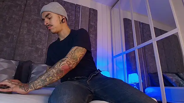kaletattoo online show from April 2026 11:41:01 AM