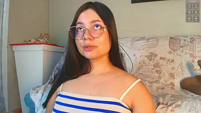 Snapshot of evaa_greey chatting on March 2026 08:03:01 PM evaa greey online show from March 2026 08:03:01 PM