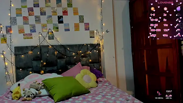 Snapshot of Isangel_ chatting on March 2026 02:48:01 AM Isangel online show from March 2026 02:48:01 AM