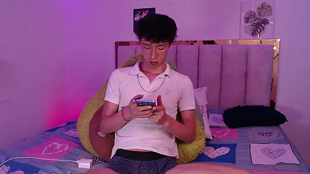 Snapshot of Juanmres chatting on May 2026 08:50:02 PM Juanmres online show from May 2026 08:50:02 PM