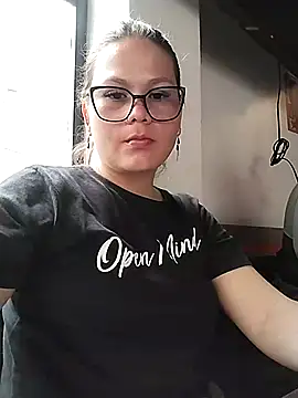 Vale Saenzz online show from March 2025 01:21:01 AM