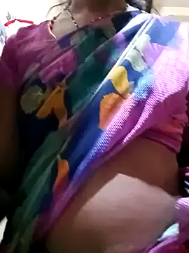 Snapshot of TeluguammayiMahi chatting on February 2025 01:32:01 AM TeluguammayiMahi online show from February 2025 01:32:01 AM