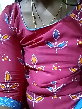 Snapshot of TeluguammayiMahi chatting on February 2025 06:37:01 PM TeluguammayiMahi online show from February 2025 06:37:01 PM