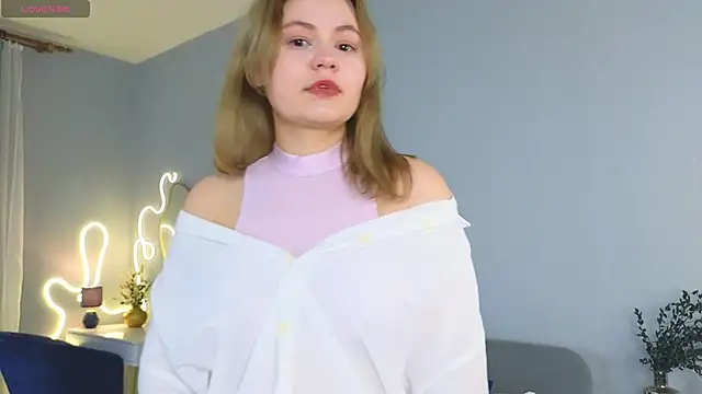 DownyClouds online show from February 2025 08:18:02 AM