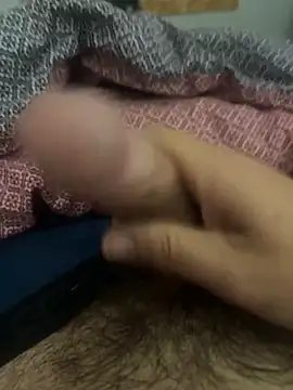 Snapshot of yannusgir33 chatting on November 2025 10:10:02 PM yannusgir33 online show from November 2025 10:10:02 PM