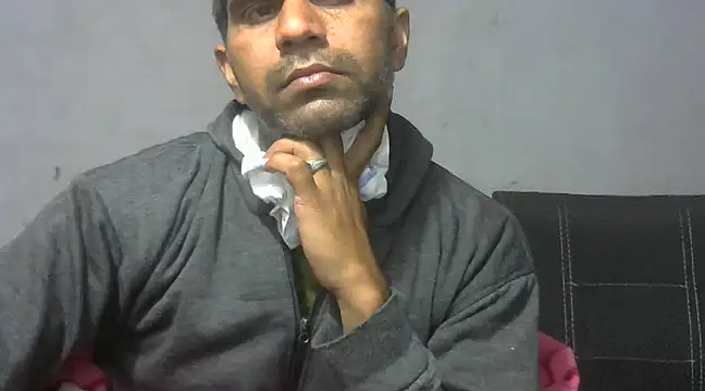Snapshot of Nightservice27 chatting on February 2025 05:01:02 PM Nightservice27 online show from February 2025 05:01:02 PM