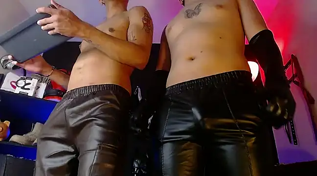 AngeloColleen online show from February 2025 01:57:01 AM