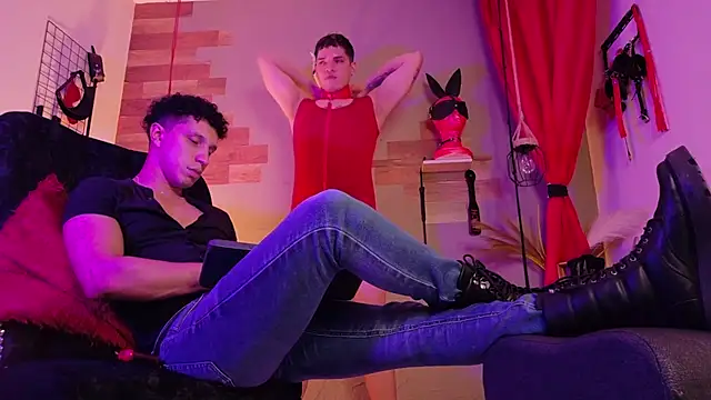 AngeloColleen online show from October 2025 07:25:02 PM