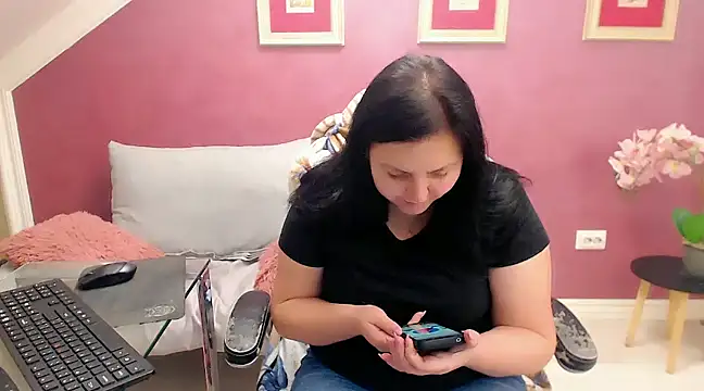 Wetandnaughtyxx online show from February 2025 07:23:01 AM