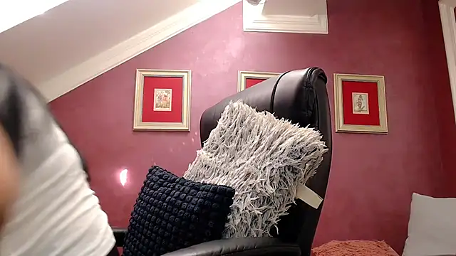 Wetandnaughtyxx online show from September 2025 09:21:01 AM