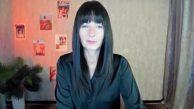 MonicaCheerful online show from October 2025 12:24:02 PM