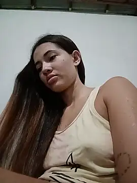 Snapshot of -Nicol chatting on December 2025 10:00:02 AM -Nicol online show from December 2025 10:00:02 AM