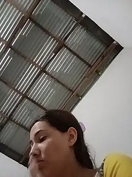 Snapshot of -Nicol chatting on January 2026 09:58:02 AM -Nicol online show from January 2026 09:58:02 AM