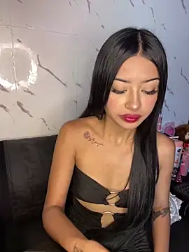Snapshot of Miss_karol chatting on February 2025 05:59:01 PM Miss karol online show from February 2025 05:59:01 PM