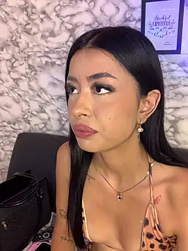 Snapshot of Miss_karol chatting on February 2026 06:37:02 PM Miss karol online show from February 2026 06:37:02 PM