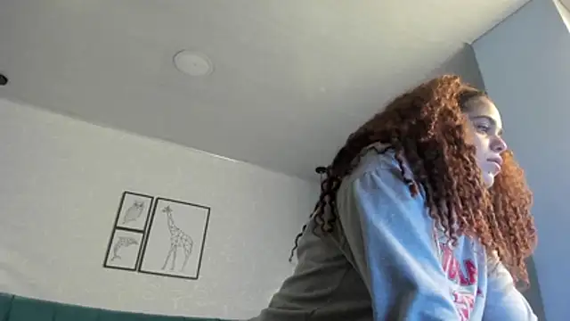 ninna curly online show from May 2026 02:06:02 AM