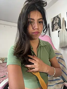 LiLy kIndly online show from March 2026 07:39:01 PM