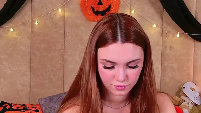 Ariadna Holder online show from October 2025 11:21:02 AM