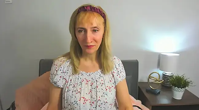 MargaretMilf69 online show from February 2025 06:12:01 AM