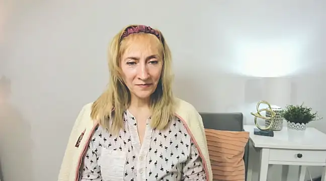 MargaretMilf69 online show from February 2025 04:28:01 PM