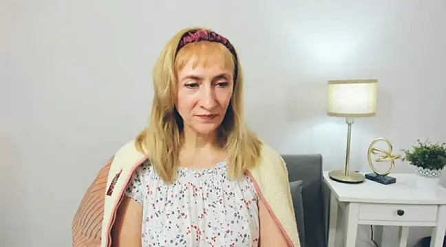 MargaretMilf69 online show from February 2025 04:09:02 PM