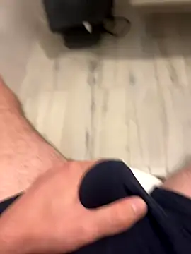 Snapshot of Milleseghe99 chatting on October 2025 02:18:02 PM Milleseghe99 online show from October 2025 02:18:02 PM