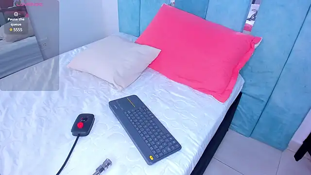 Snapshot of AlexxaSmall chatting on March 2025 11:44:02 AM AlexxaSmall online show from March 2025 11:44:02 AM