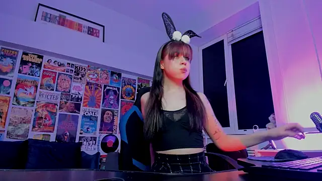 MisaPage online show from March 2025 09:04:01 PM