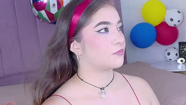 Shanntal  online show from June 2026 07:35:01 PM