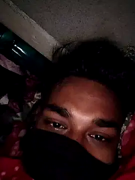 Snapshot of birds0641 chatting on February 2025 07:25:01 PM birds0641 online show from February 2025 07:25:01 PM