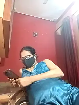 runi31 online show from November 2025 05:46:01 PM