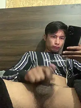 EduardoEspinoza12 online show from April 2026 10:46:01 AM