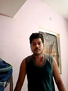 Rahulsrk2295 online show from February 2025 11:43:02 AM