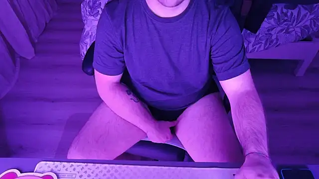 alexx0904 online show from November 2025 05:45:02 PM