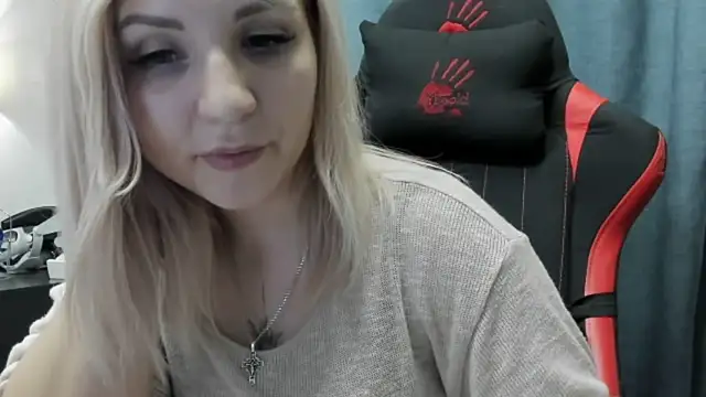 Snapshot of MegicalLoy chatting on January 2025 01:41:01 PM MegicalLoy online show from January 2025 01:41:01 PM