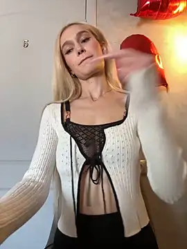 Snapshot of KristinaDane chatting on February 2025 10:04:02 AM KristinaDane online show from February 2025 10:04:02 AM