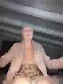 Snapshot of divinaerotica chatting on February 2025 05:51:01 PM divinaerotica online show from February 2025 05:51:01 PM