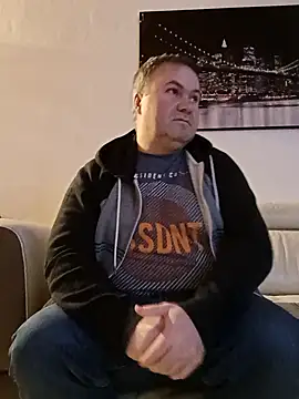 Pourleplasirs online show from January 2025 10:51:02 PM