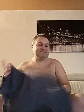 Pourleplasirs online show from January 2025 01:54:01 AM