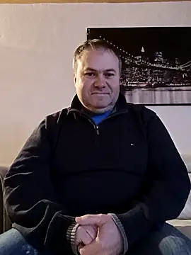 Pourleplasirs online show from February 2025 11:27:01 PM