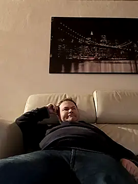 Pourleplasirs online show from February 2025 01:19:01 AM