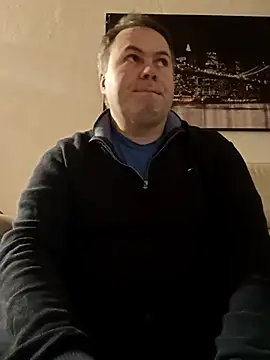 Pourleplasirs online show from February 2025 10:43:02 PM