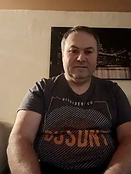 Pourleplasirs online show from February 2025 01:31:02 AM