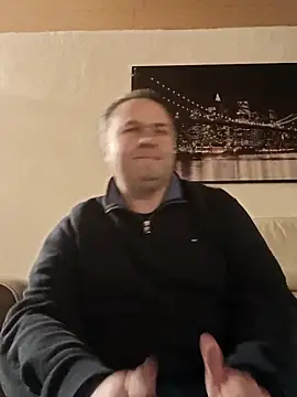 Pourleplasirs online show from February 2025 09:48:01 PM