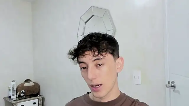 miketwink online show from March 2026 08:56:02 PM