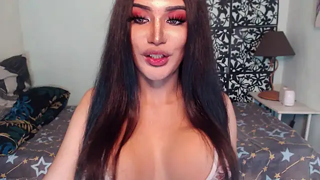 Snapshot of tripleAAAbitch chatting on February 2025 08:08:01 AM tripleAAAbitch online show from February 2025 08:08:01 AM