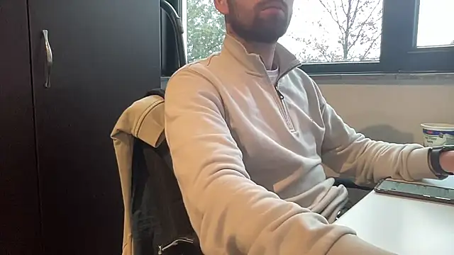 Snapshot of bullyboyy chatting on November 2025 08:14:02 AM bullyboyy online show from November 2025 08:14:02 AM