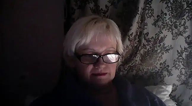 Snapshot of Mayya4321 chatting on January 2025 05:35:02 PM Mayya4321 online show from January 2025 05:35:02 PM