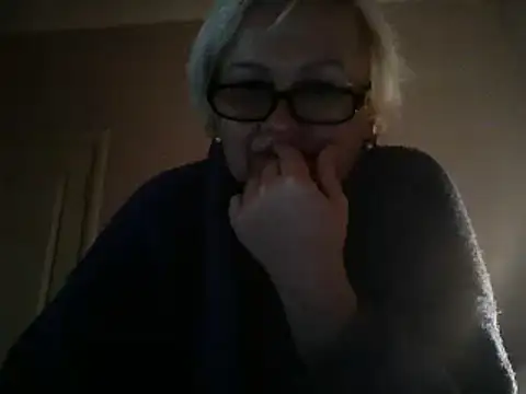 Snapshot of Mayya4321 chatting on February 2025 04:47:01 PM Mayya4321 online show from February 2025 04:47:01 PM